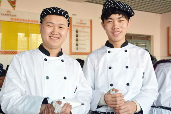 һ��ѡ��һ����㣬�ɾ�һ��