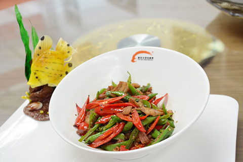 色香味俱全的小炒肉