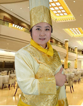 那春艳——高级面点师