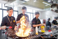 有的便宜有的贵，烹饪学校的学费为什么差距显著？
