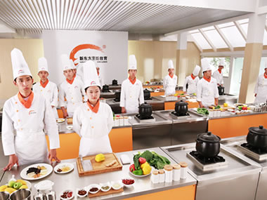 �����¶�������ѧУ ����ܳ�רҵ